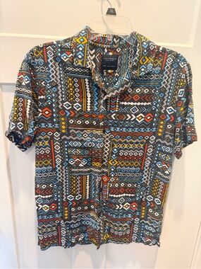 Cactus Man Ricky Singh Geometric Viscose Resort Shirt Men’s Small